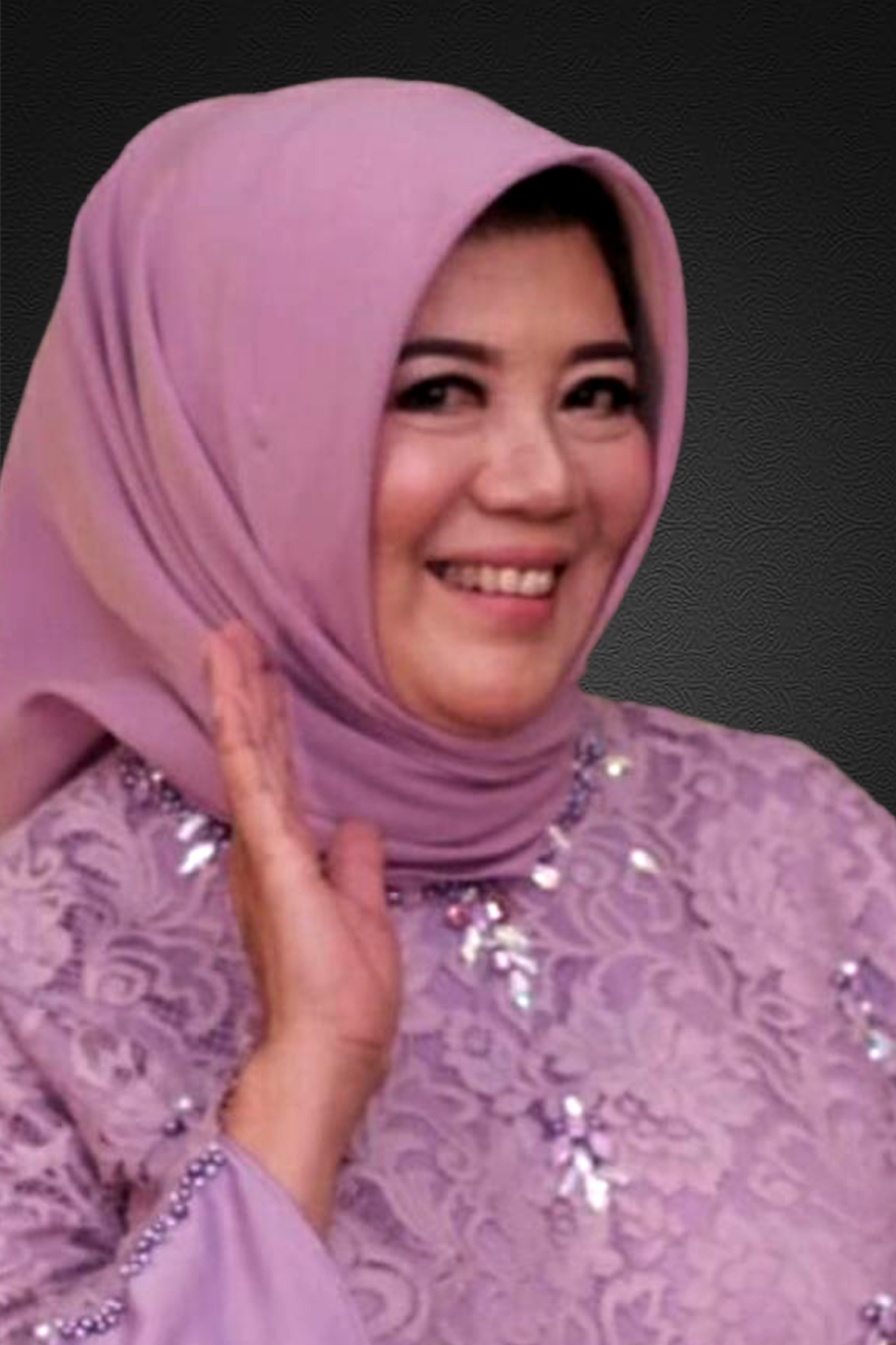 dr. Anne Hediana K., MM